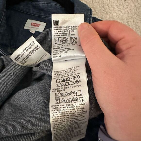 Levi's Men's Denim Button Down Long Sleeve Shirt Dark Wash Size XXL EUC - Picture 7 of 11